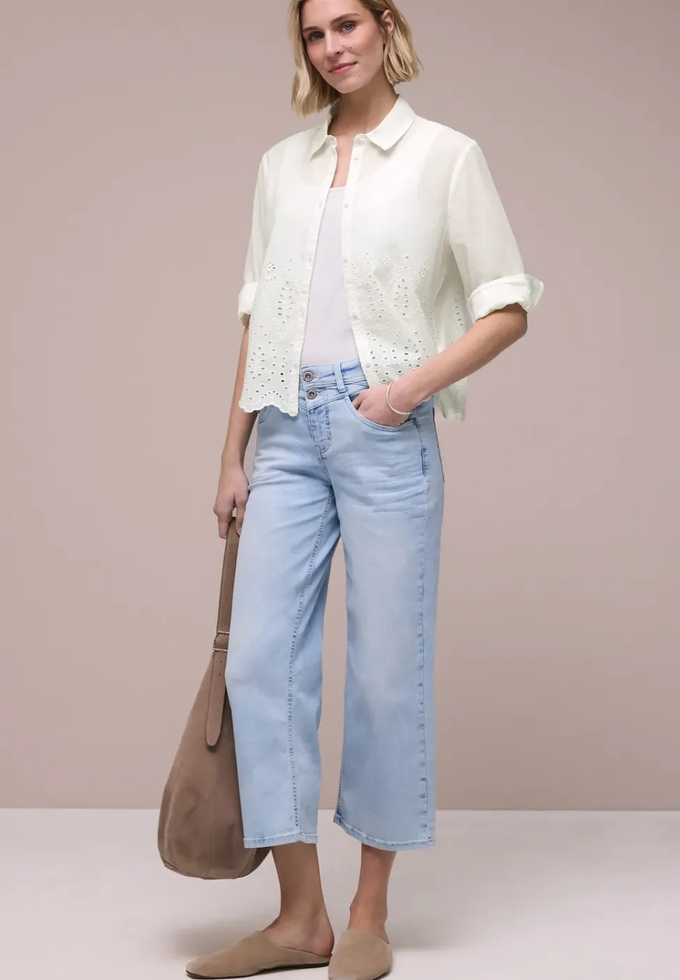 Chemisier avec broderie anglaise