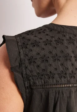 Chemisier top col fendu – détails shiffley
