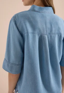 Chemisier à manches courtes en look denim