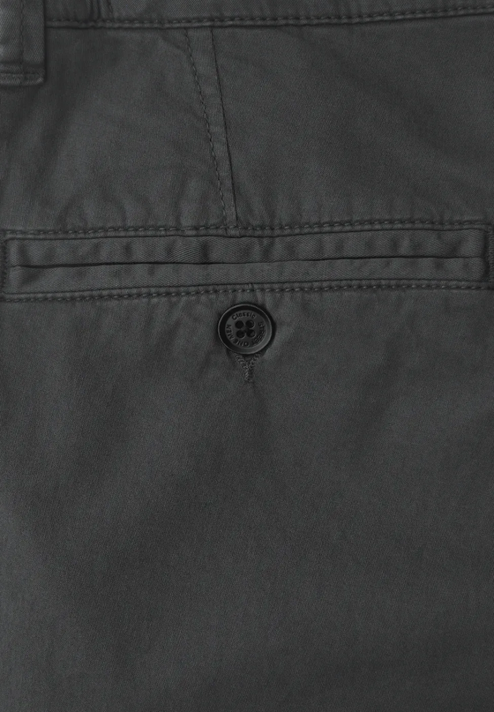 Chino avec ceinture stretch