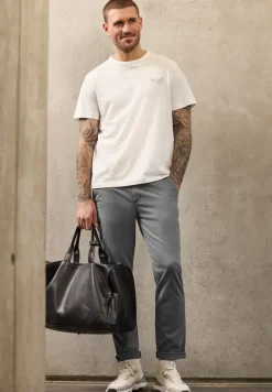 Chino avec ceinture stretch
