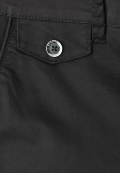 Chino en coupe casual dans une qualité douce