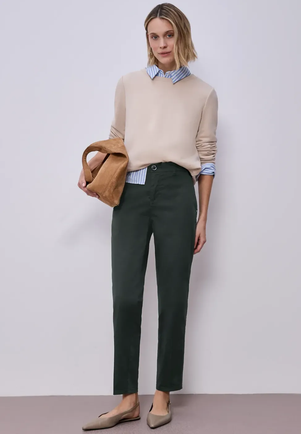 Chino en coupe casual dans une qualité douce