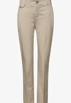 Chino en coupe casual dans une qualité douce