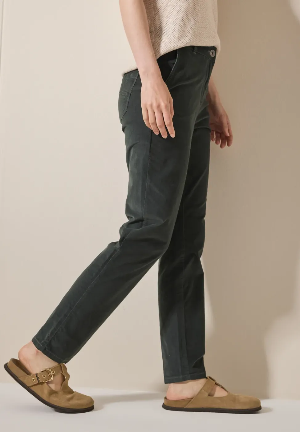 Chino en velours côtelé