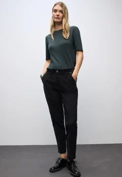 Chino en velours doux