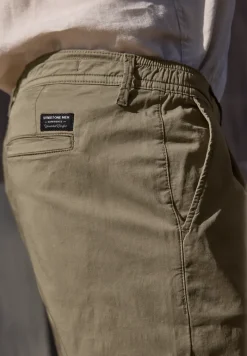 Chino Straight Leg en qualité légère