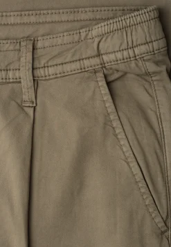 Chino Straight Leg en qualité légère