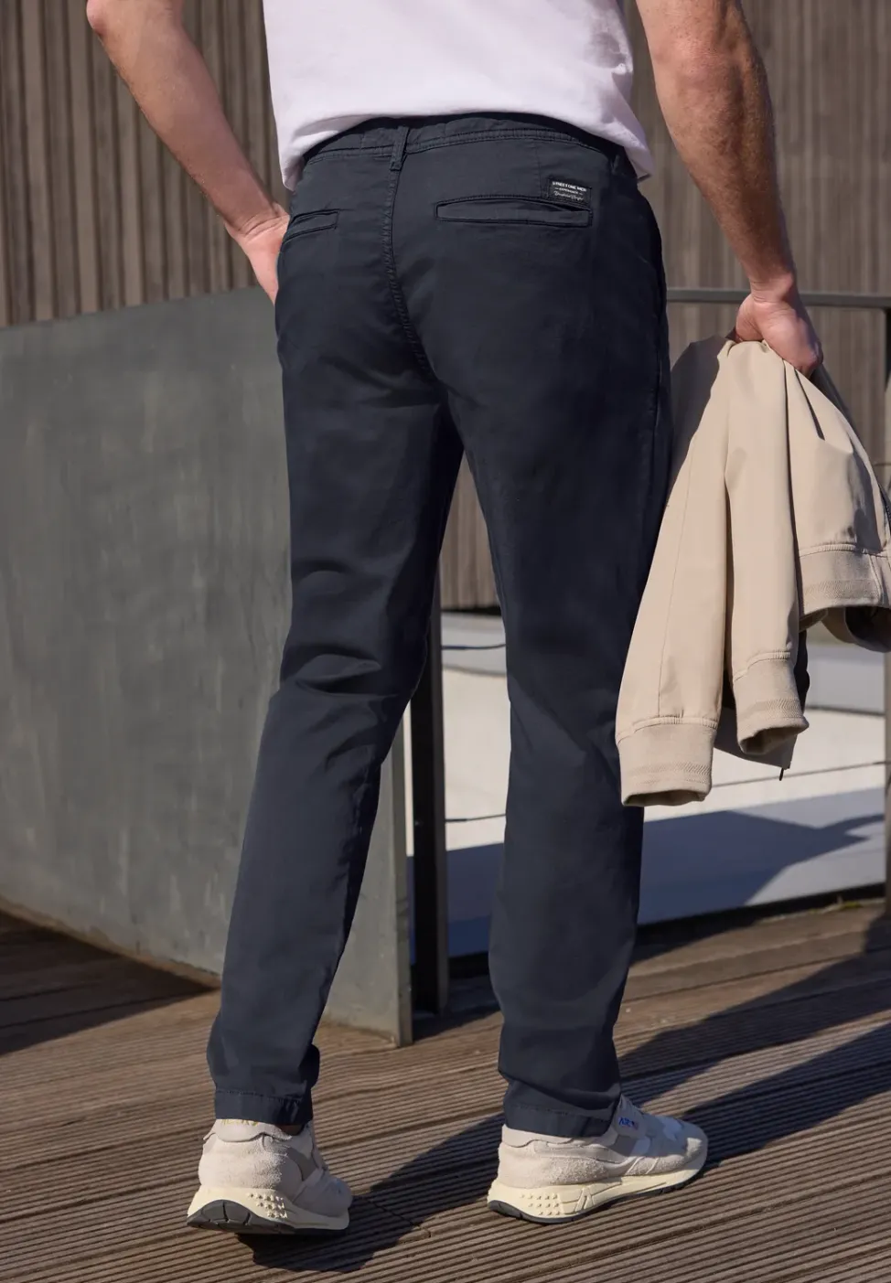 Chino Straight Leg en qualité légère