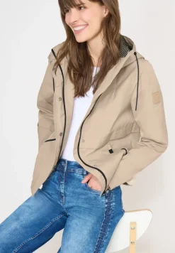 Coupe-vent avec sweat à capuche