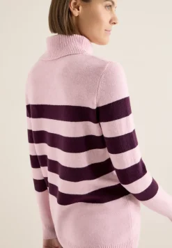 Doux pull à col roulé