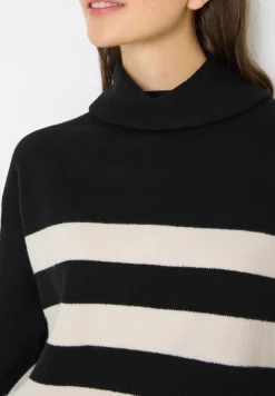 Doux pull à col roulé