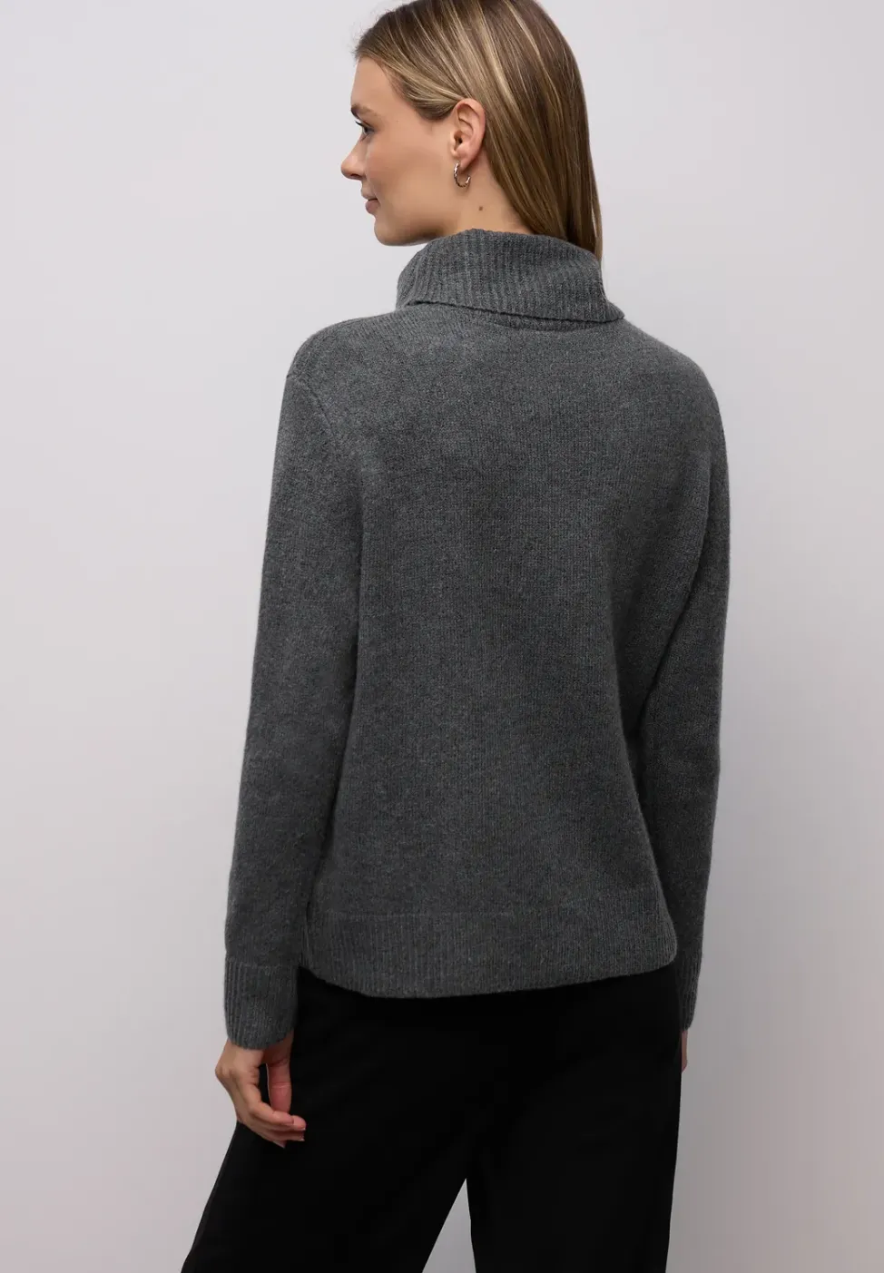 Doux pull à col roulé