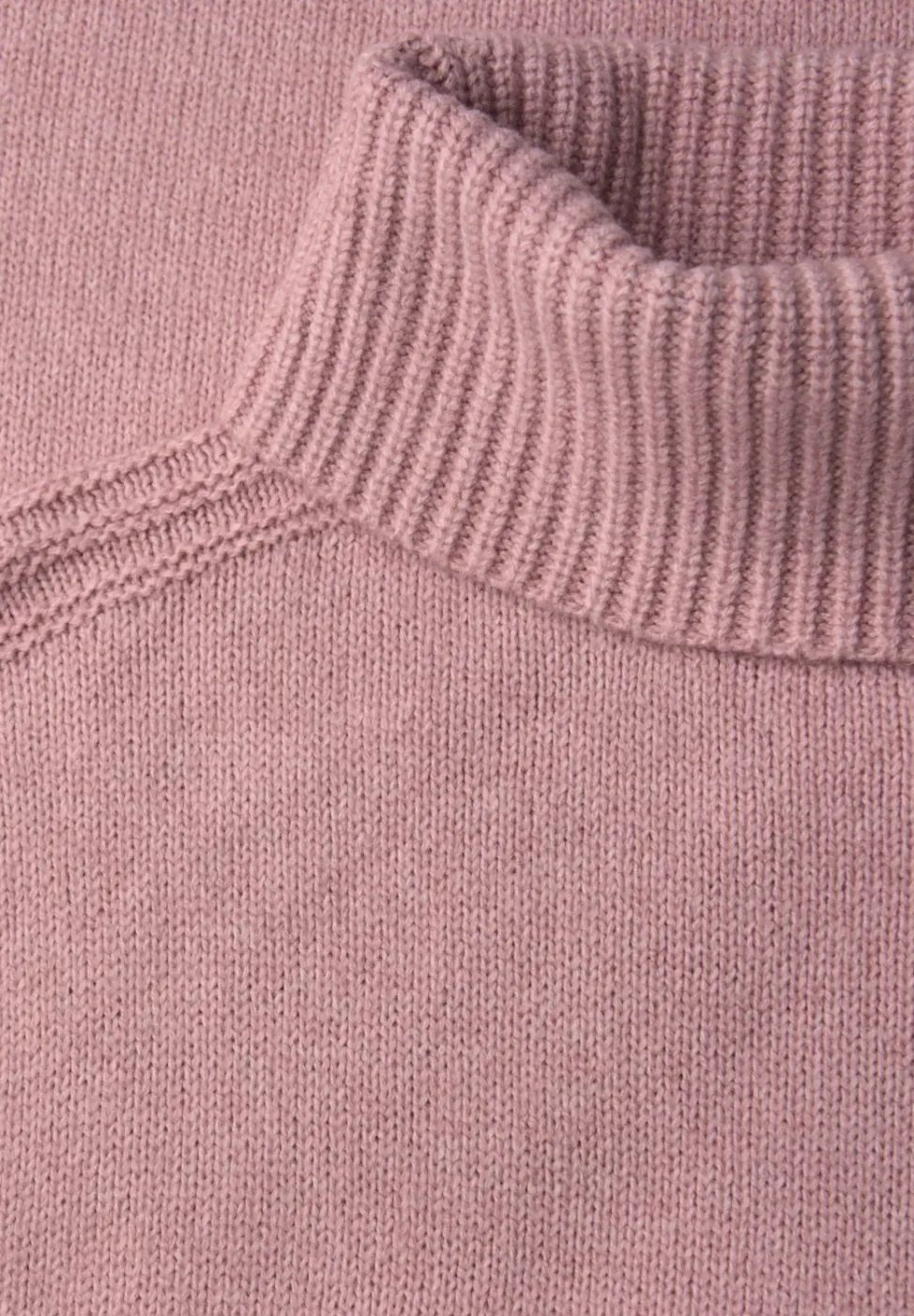 Doux pull à col roulé