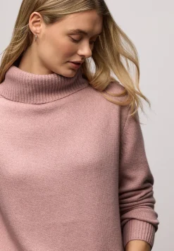 Doux pull à col roulé