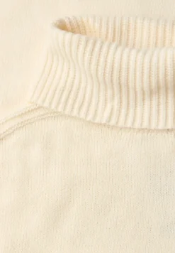 Doux pull à col roulé