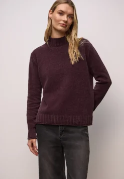 Doux pull-over chenille