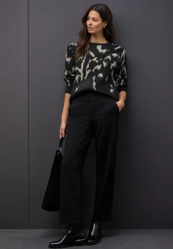 Doux pull-over jacquard