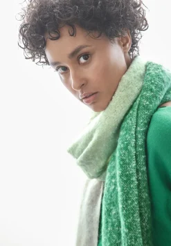 Foulard avec dégradé de couleurs