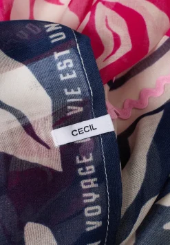 Foulard avec détail tape