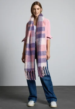 Foulard à carreaux