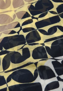 Foulard à motifs