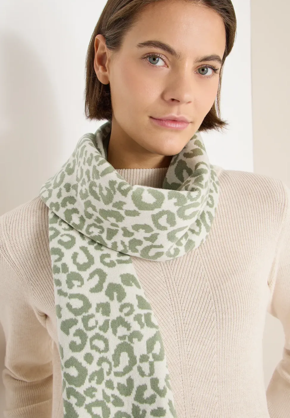 Foulard triangulaire Leo