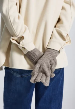 Gants en maille fine