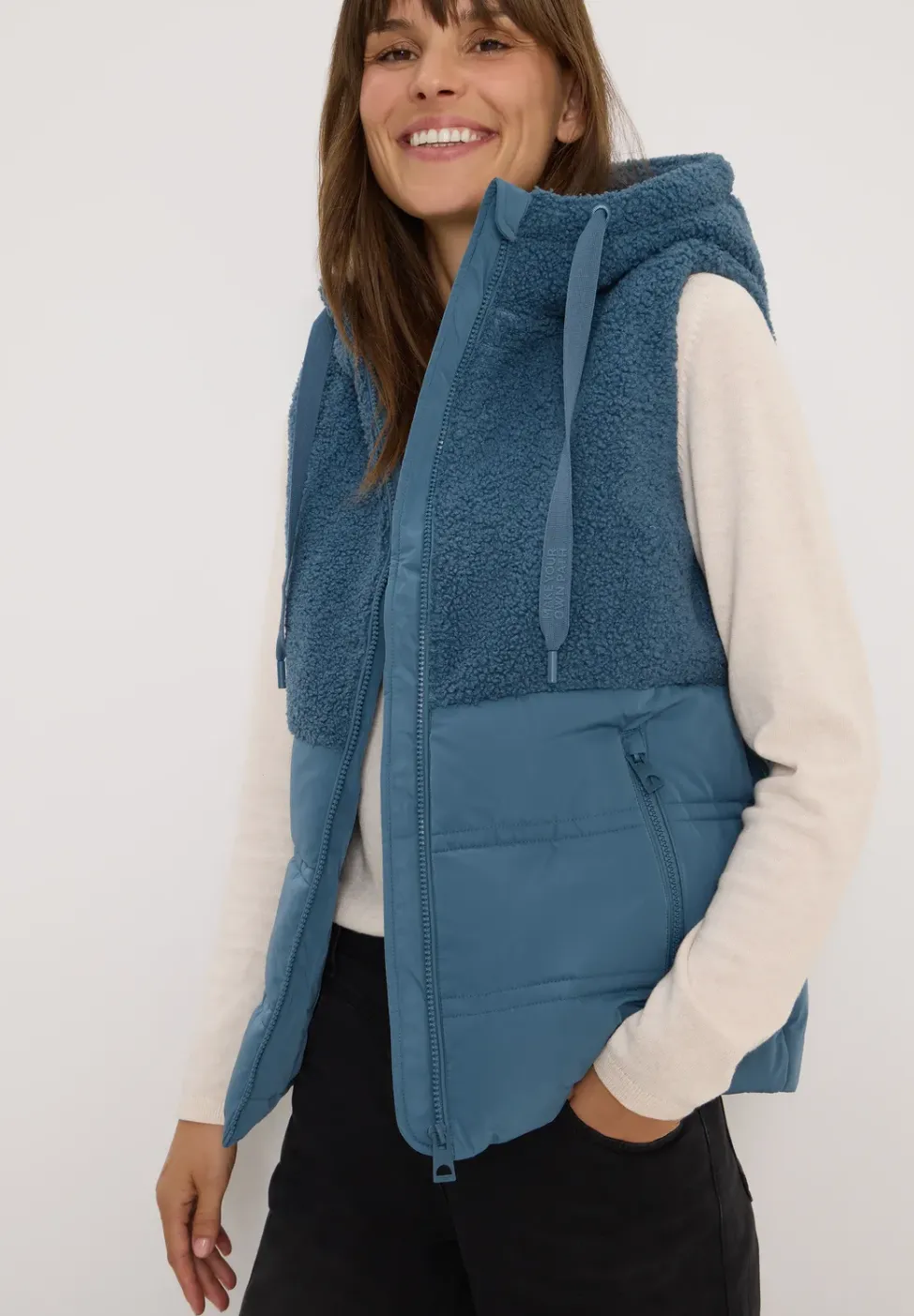 Gilet avec mélange de structures