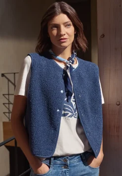 Gilet avec patte de boutonnage