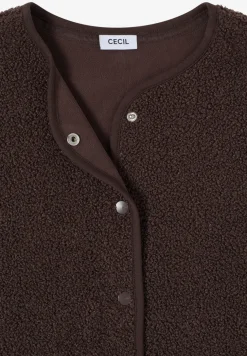 Gilet avec patte de boutonnage