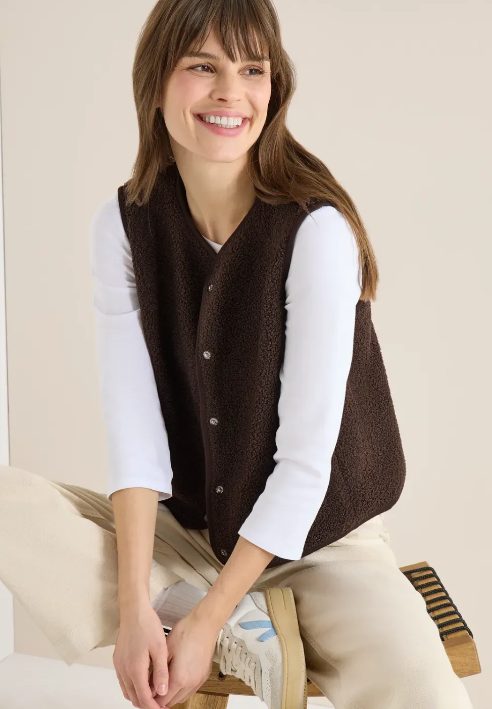 Gilet avec patte de boutonnage