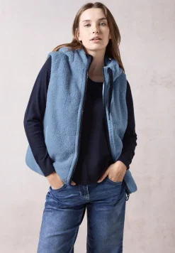 Gilet réversible en peluche