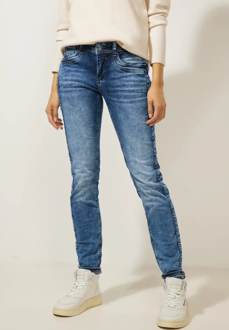 Jean bleu coupe classique
