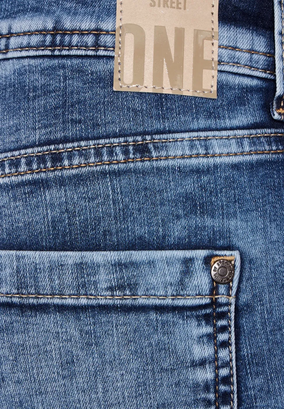Jean bleu coupe classique