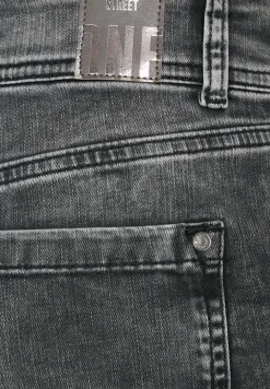 Jean coupe slim gris