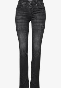 Jeans au look cargo