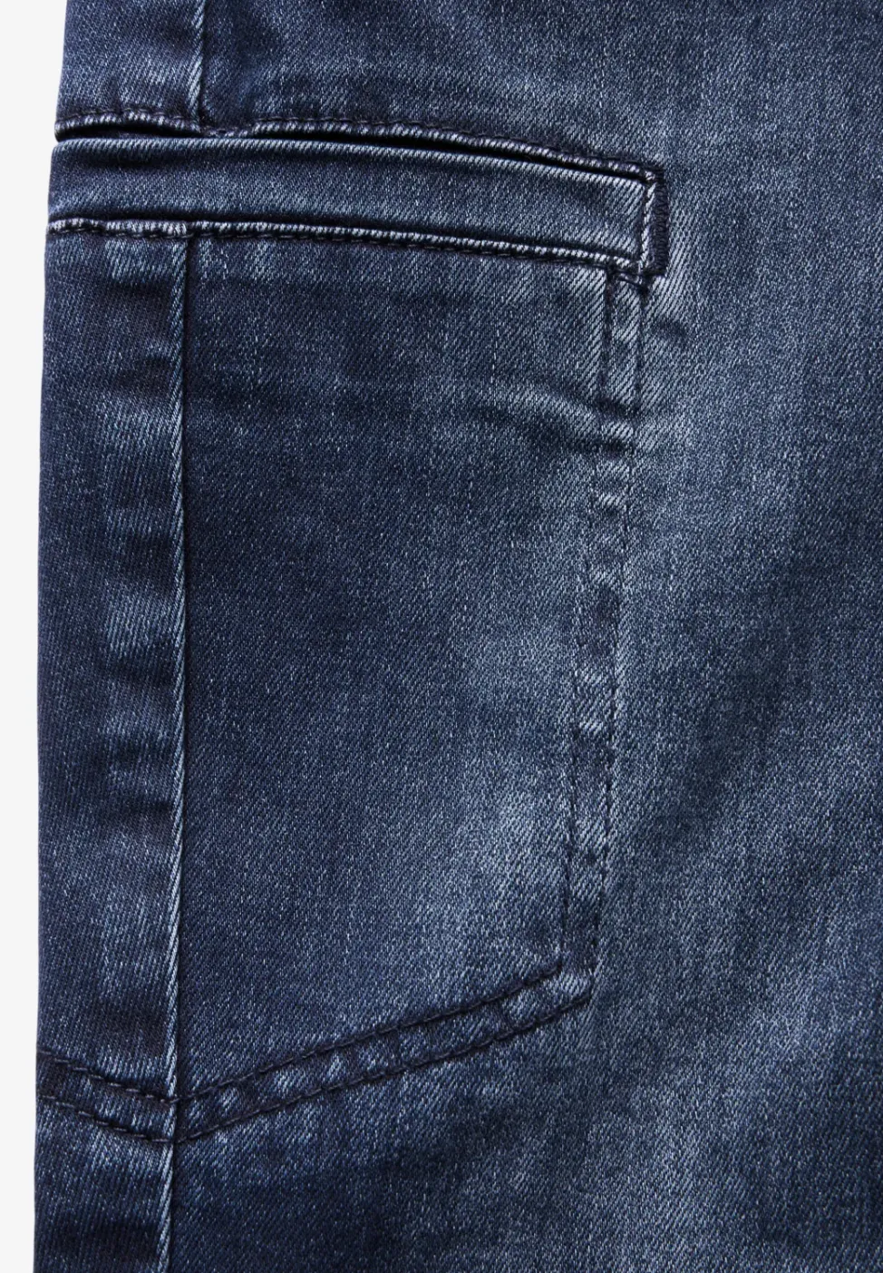Jeans au look cargo