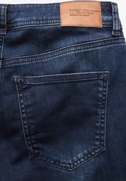 Jeans au look cargo
