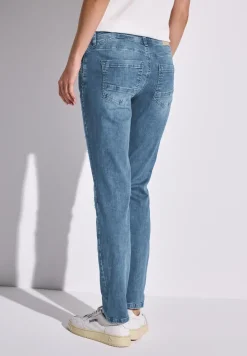 Jeans au look destroy