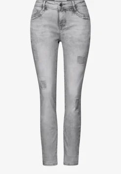 Jeans au look destroy