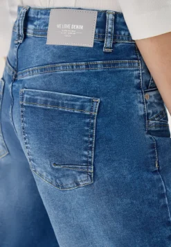Jeans avec détail d'ourlet