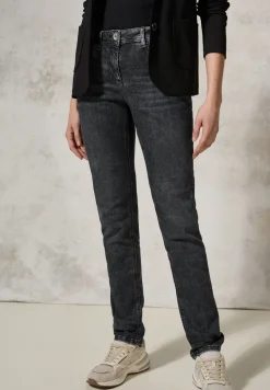 Jeans avec détails