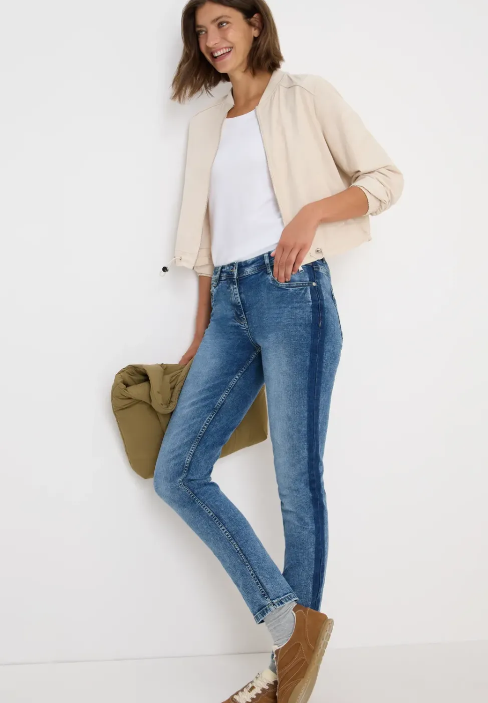 Jeans à galons