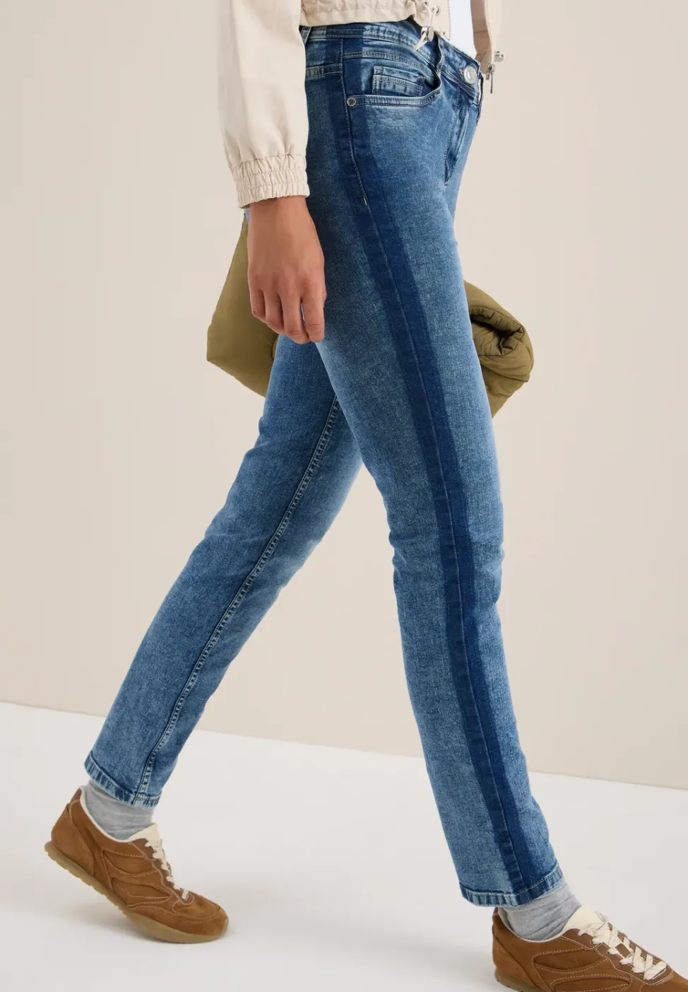 Jeans à galons