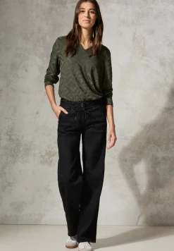 Jeans à jambes larges