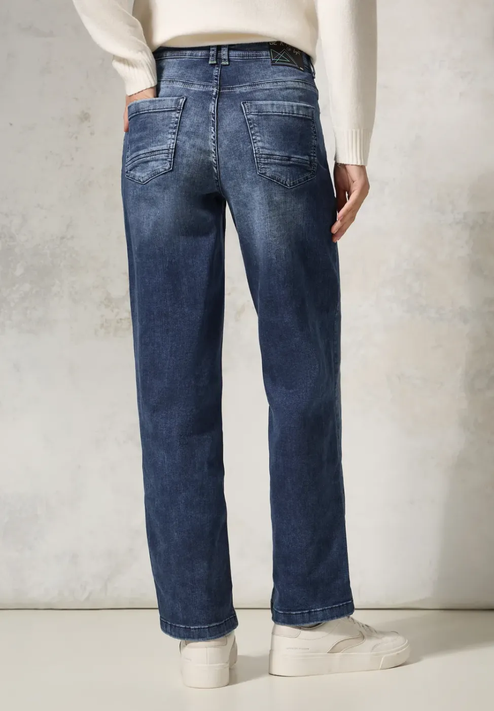 Jeans à jambes larges