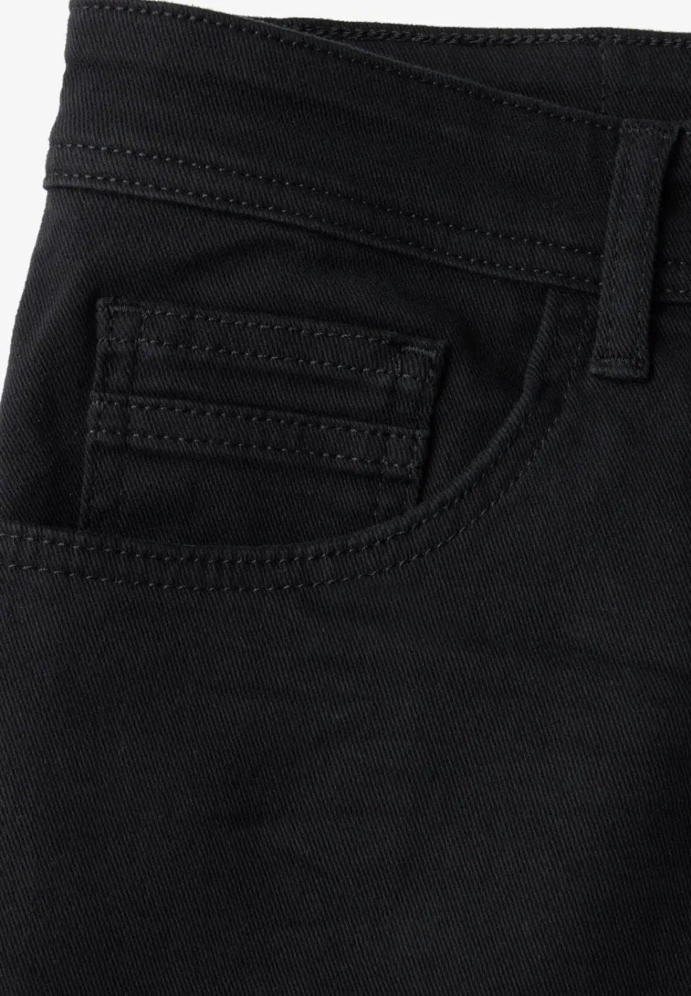 Jeans à la coupe régulière