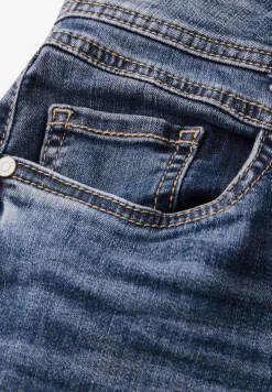 Jeans à la coupe slim