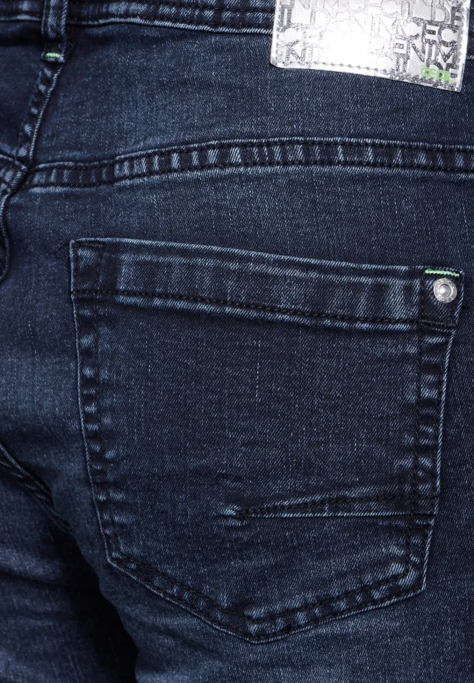 Jeans à la coupe slim
